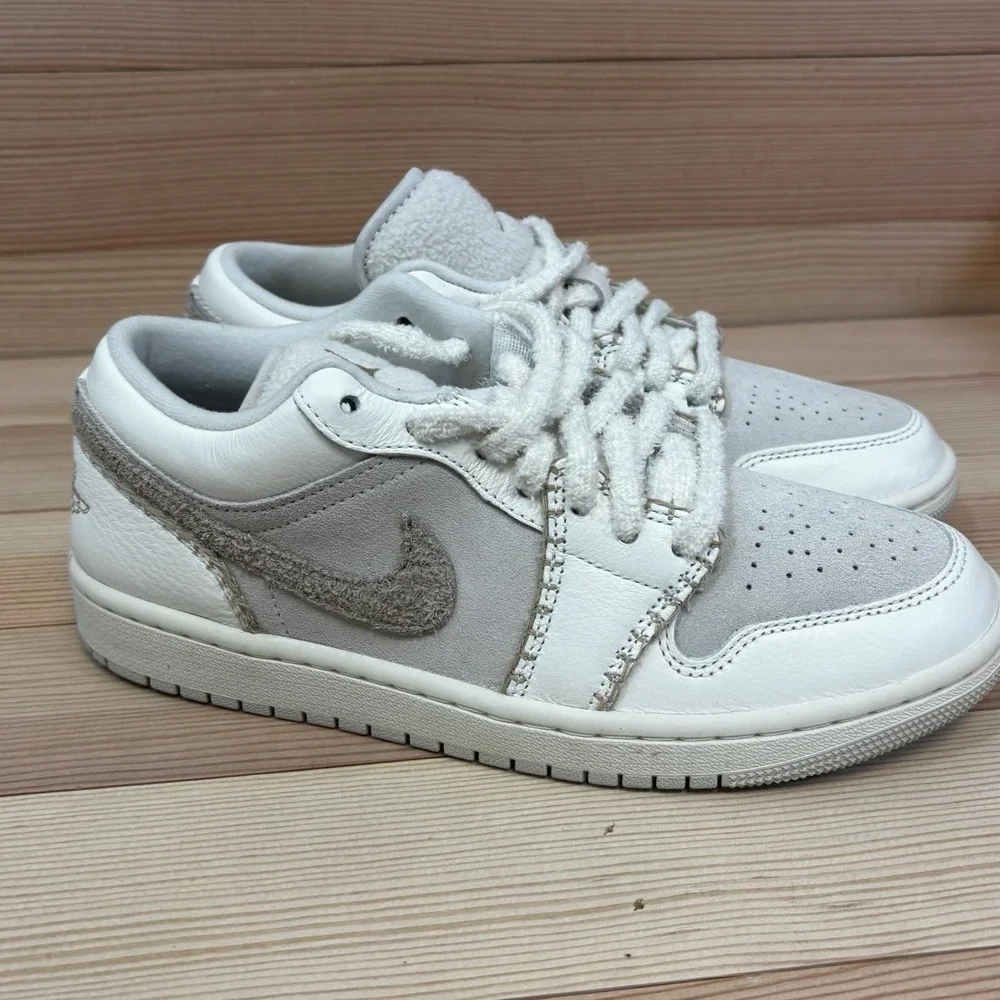 Air Jordan 1 Low SE Women's Size 8.5 LT Orewood BRN/Sail-Hemp HV4268-120 Nike
